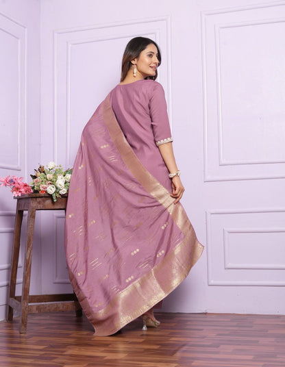 Elegant Kurta Set with Dupatta – A Perfect Blend of Comfort and Style!