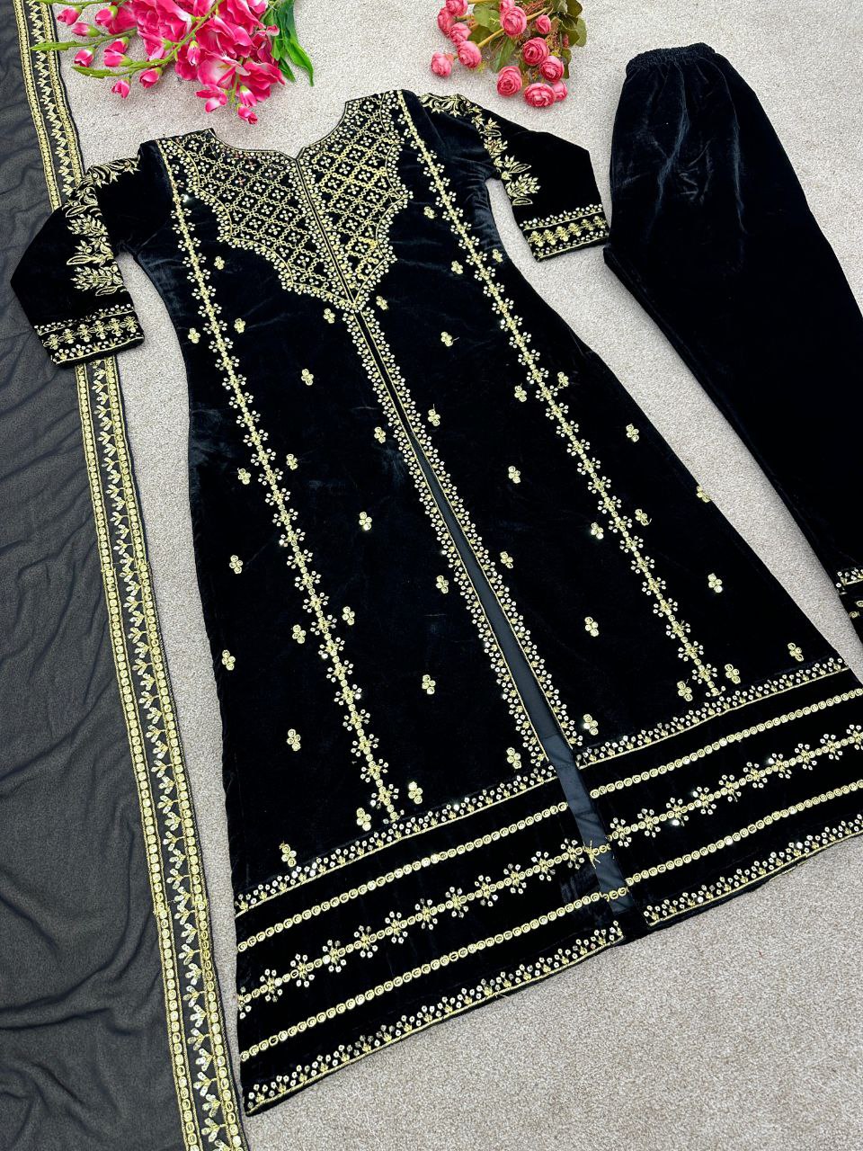 Elevate Your Wardrobe with Our Luxurious Heavy Viscose Black Velvet Top and Dupatta