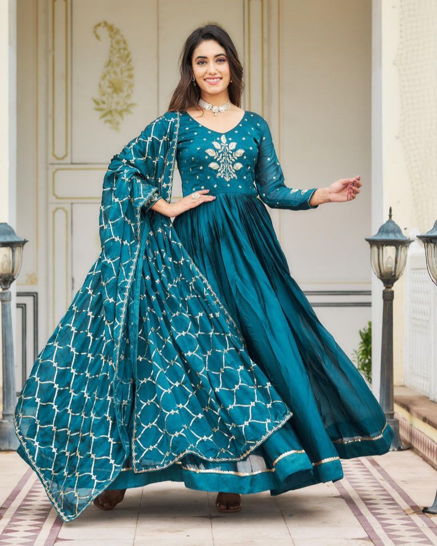 Radiant Festival Gown & Dupatta Set – Perfect for Grand Celebrations!