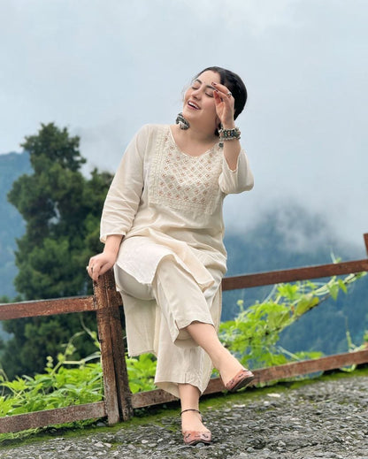Pure Chanderi 2-Piece Set – A Touch of Elegance for Every Occasion