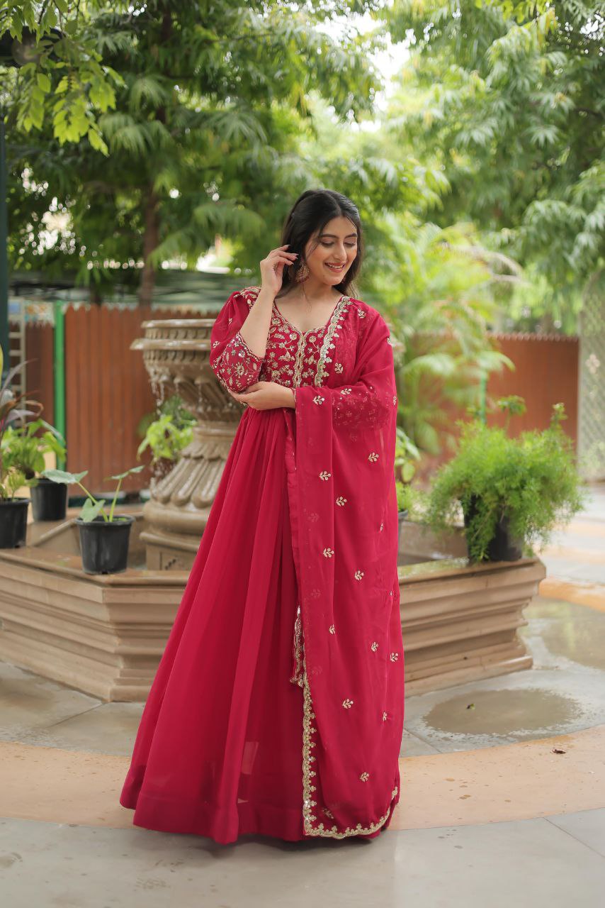 Gown with Dupatta Collection 2025 – A Glamorous PInk Shade Gown Ensemble for Every Occasion!