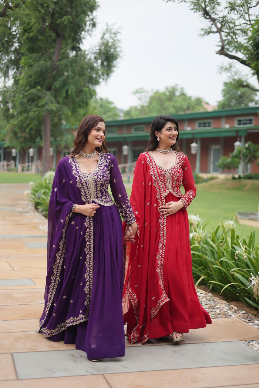 Glamorous 2025 Premium Readymade Gowns – Redefine Elegance!