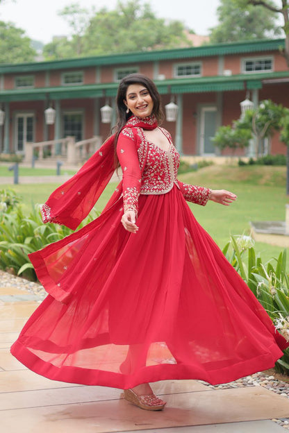 Glamorous 2025 Premium Readymade Gowns – Redefine Elegance!