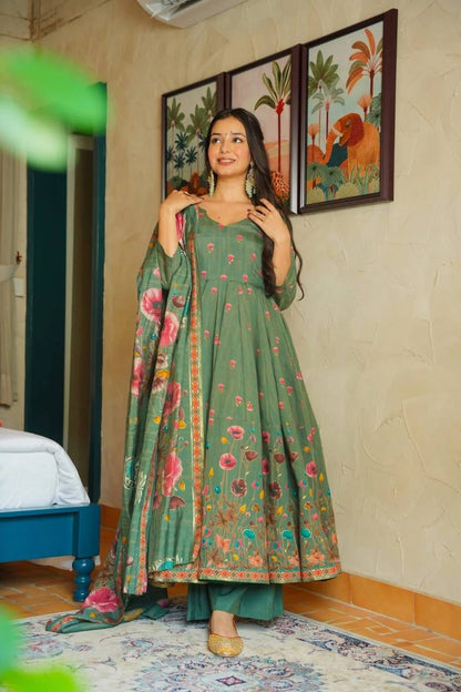 Premium Viscose Rayon Kurta‑Pant‑Dupatta Set – Elegant Design