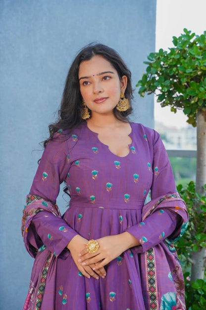 Premium Viscose Rayon Kurta‑Pant‑Dupatta Set – Elegant Design