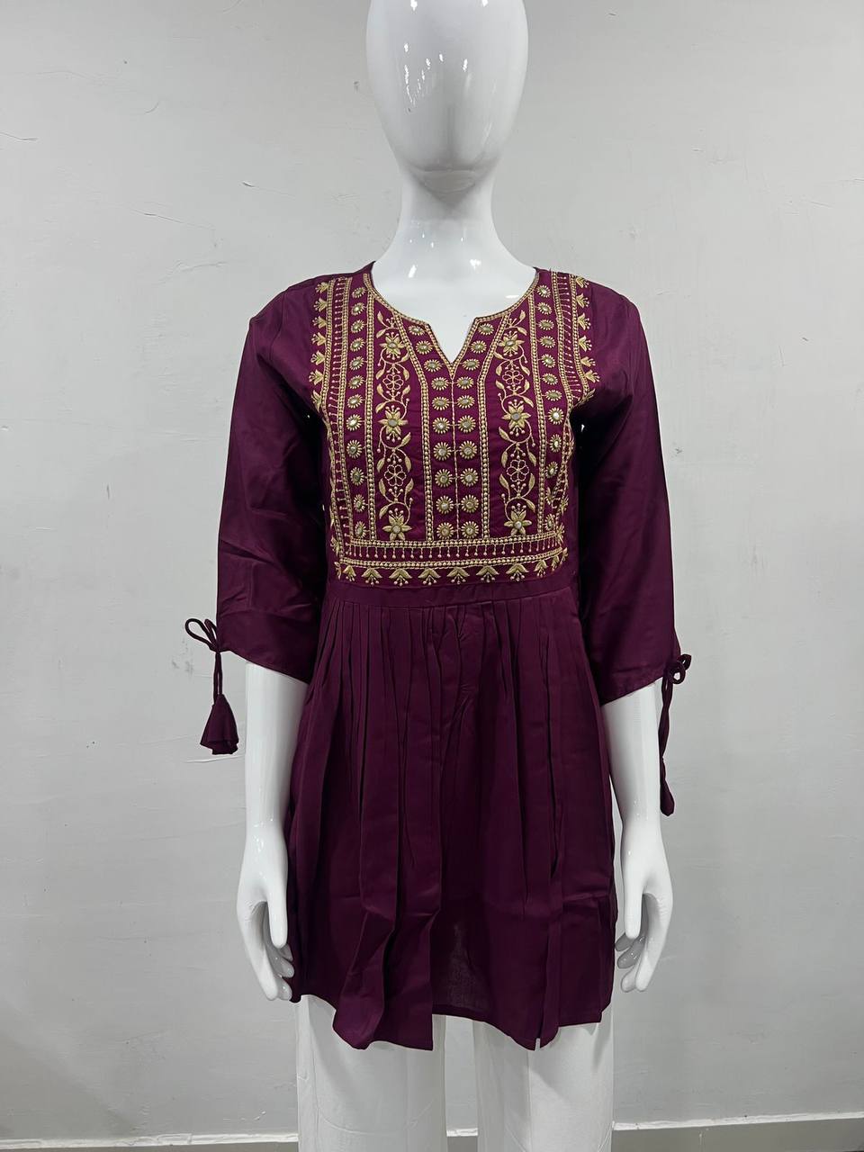 Premium Heavy Rayon Short Top – Embroidery Thread Work with Fancy Sleeves