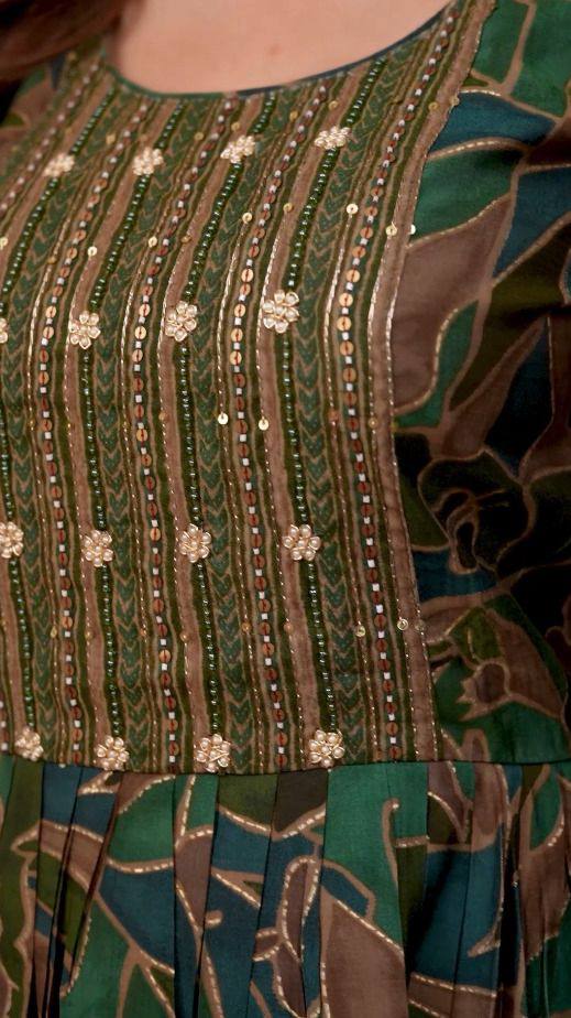 Premium Modal Print Kurti‑Pant‑Dupatta Set – Multi‑Thread Embroidery