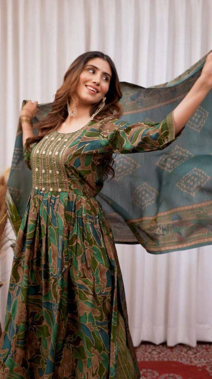 Premium Modal Print Kurti‑Pant‑Dupatta Set – Multi‑Thread Embroidery