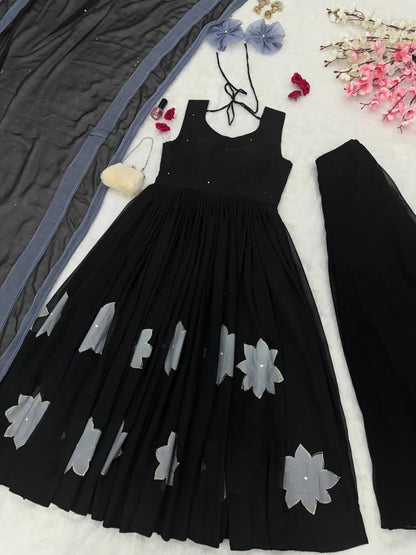 Premium Georgette Anarkali‑Plazzo‑Dupatta Set – Handpainted Floral Design