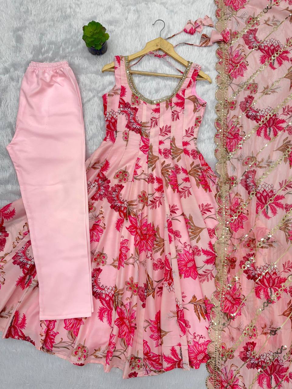 Premium Muslin Floral Print Anarkali Suit – Kali Cut with Organza Dupatta