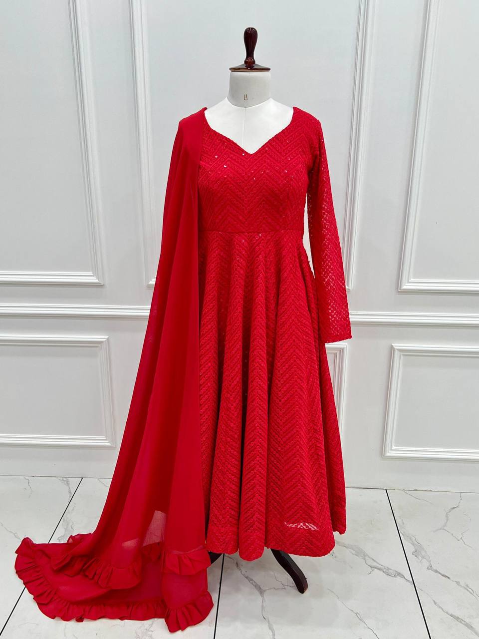 Premium Velvet Top‑Pant‑Batwa Set – Zari Embroidery, Real Mirror