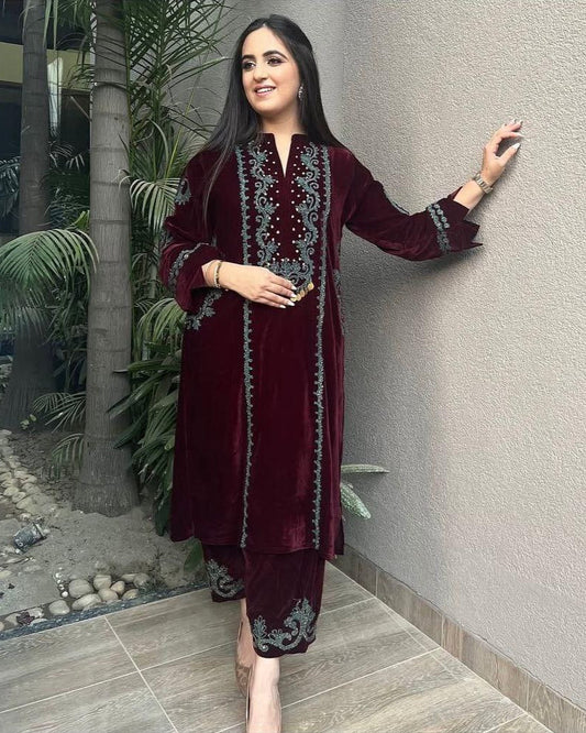 Winter Elegance – Designer Velvet Embroidery Suit with Pocket