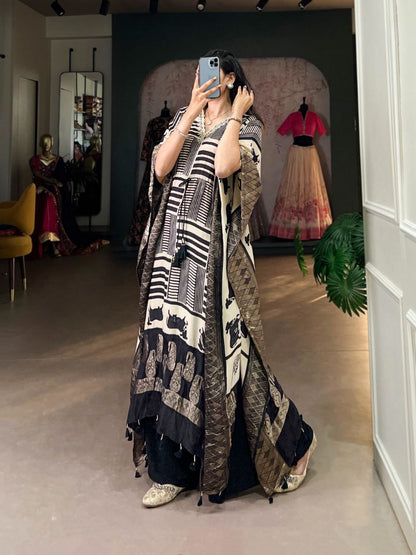 Pure Elegance with Our Kaftan Collection – A Touch of Timeless Beauty