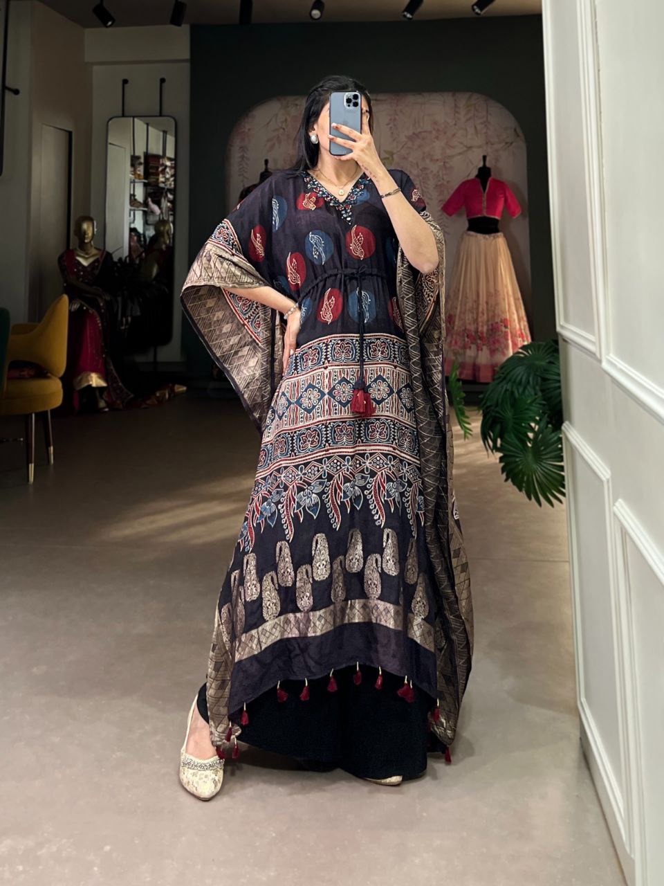 Pure Elegance with Our Kaftan Collection – A Touch of Timeless Beauty