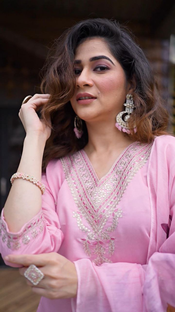 Elegant Roman Silk Kurti Pant Dupatta Set for Women | Embroidered Party Wear Suit with Digital Print Dupatta