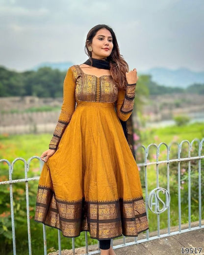 Elegant Vichitra Silk Kurti Set