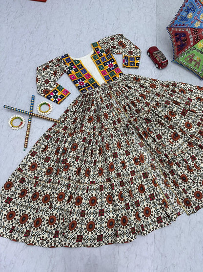 Navratri 2025 Special Lehenga Choli Set with Shrug | 6 Meter Flair