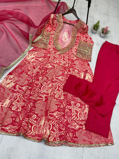 New Trendy 4-Piece Indo Western Set – Embroidered Chinon Top, Blouse, Pant & Organza Dupatta