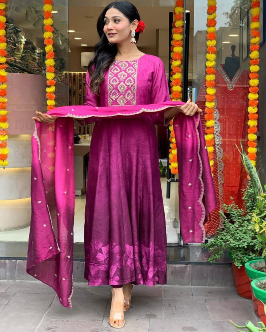 Pink Muslin Anarkali Kurti Pant Dupatta Set with Golden Zari Work | Flared Festive Wear Suit for Women