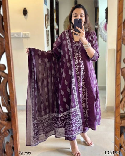 Premium Cotton Ikkat Printed Kurta Pant & Dupatta Set – 3 Piece Ethnic Wear