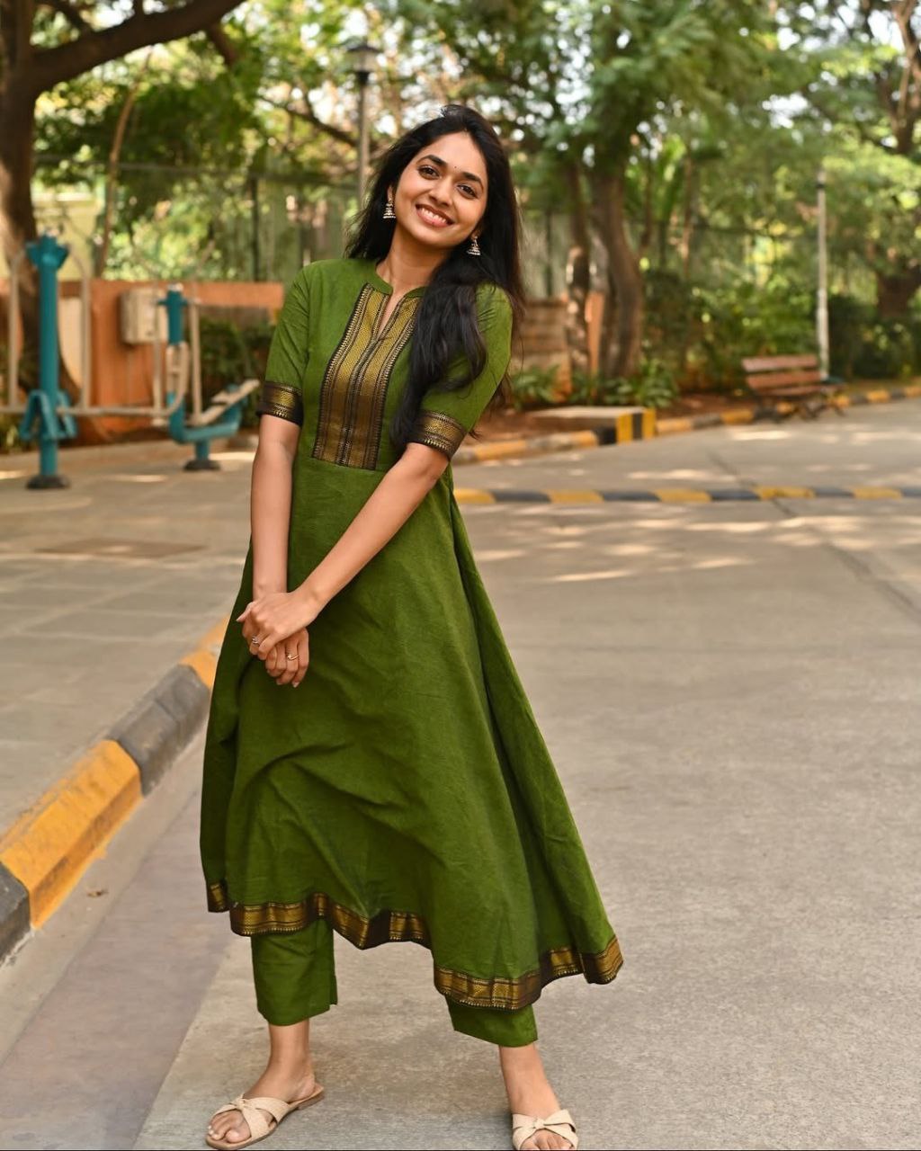 Premium Shivangi Chanderi Suit Set with Jacquard Woven Dupatta & Moti Mala