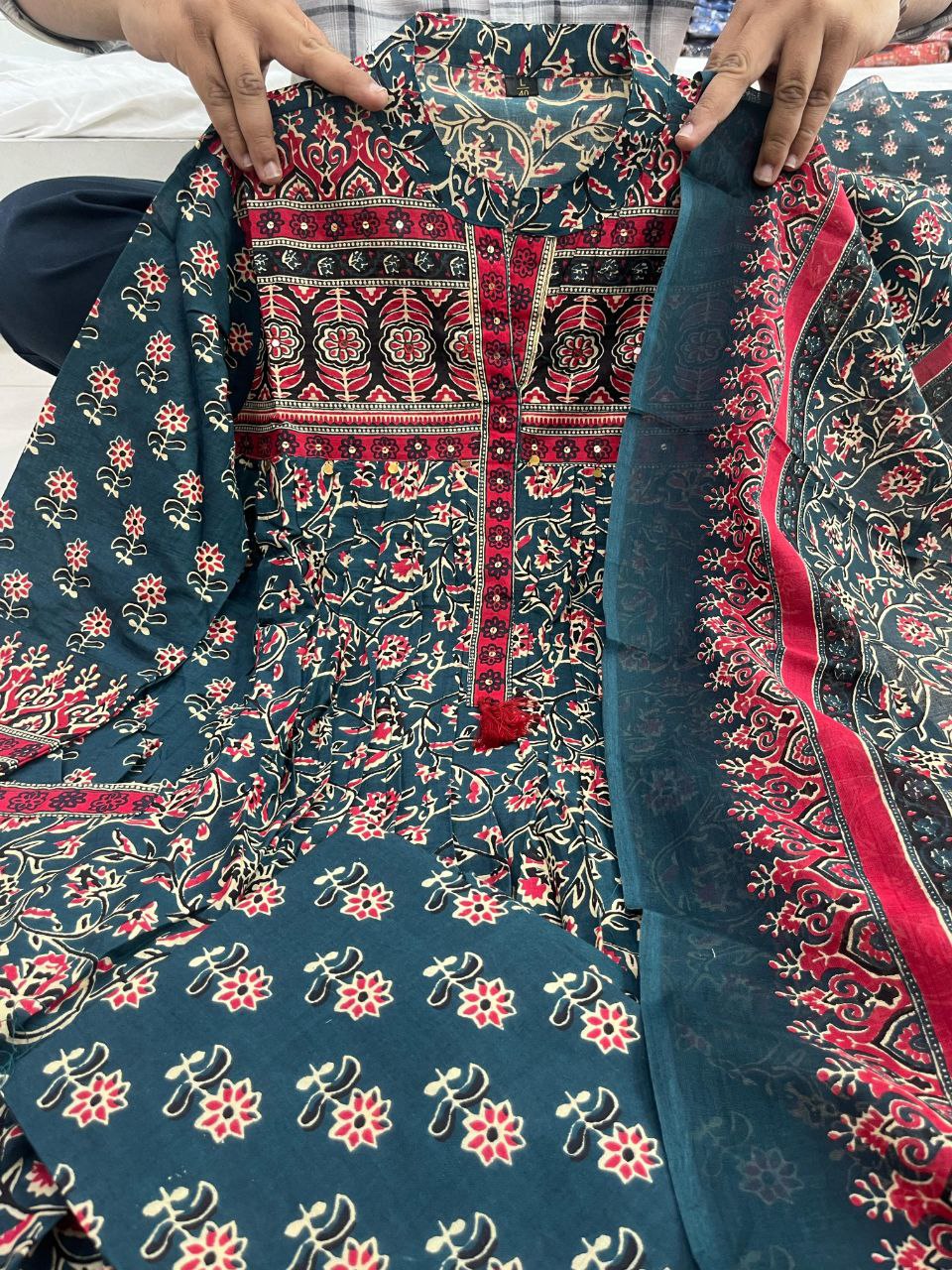 Pure Cotton Side Pocket Suit Set | Hand Print Work | Mill Print Dupatta