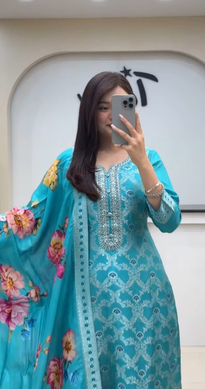 Premium Chanderi Kurti, Pant Dupatta Set with Elegant Jacquard Weaving Work