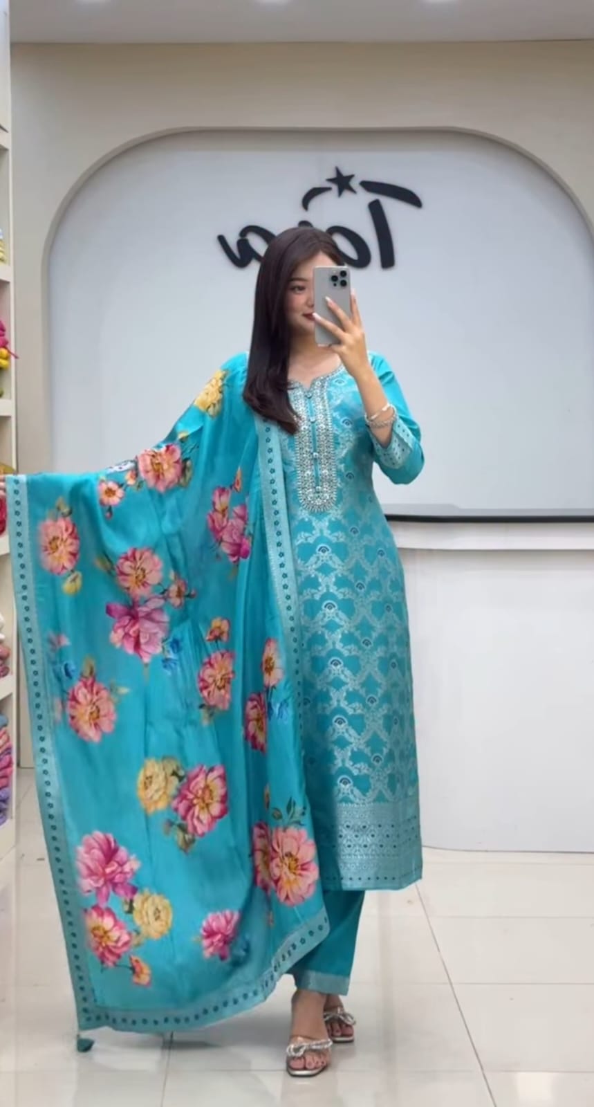 Premium Chanderi Kurti, Pant Dupatta Set with Elegant Jacquard Weaving Work