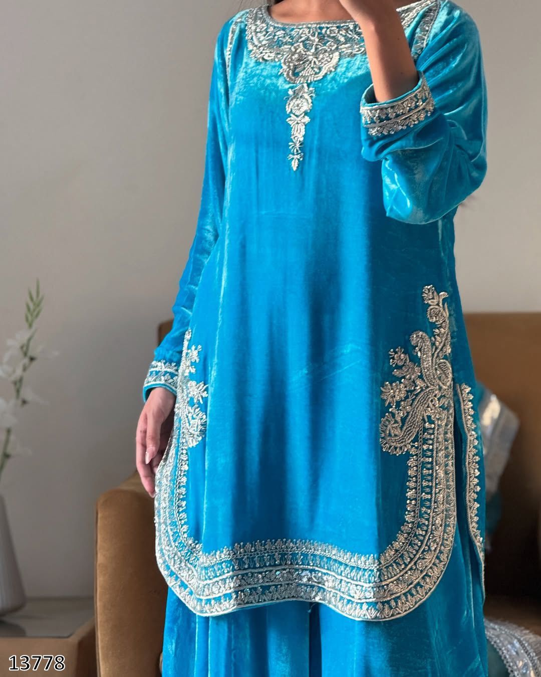 Designer Embroidered Velvet Palazzo Set with Net Dupatta – Wedding & Festive Wear (Heavy Viscose Velvet)