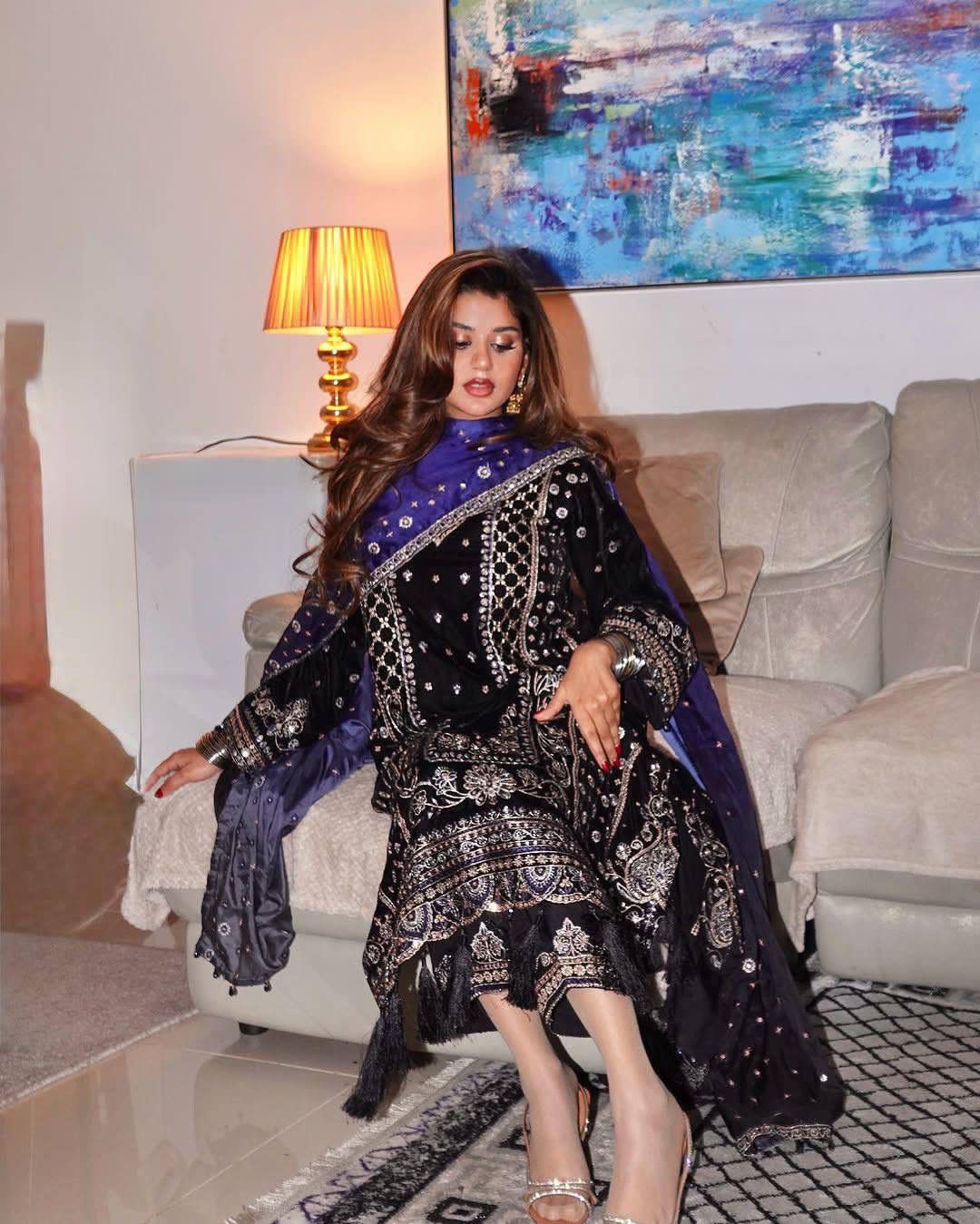 Premium Velvet Kurti Plazzo with Dupatta – 5mm Sequins &amp; Zari Embroidered Designer Set