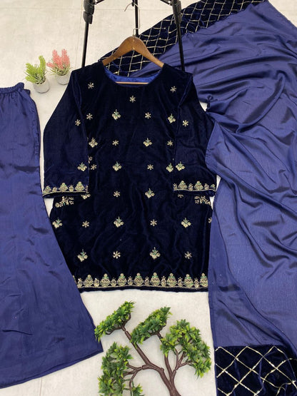 Luxury Velvet Winter 3 Piece Suit Set | Sequins Embroidery Kurti Plazzo Dupatta | Party Wear 2026
