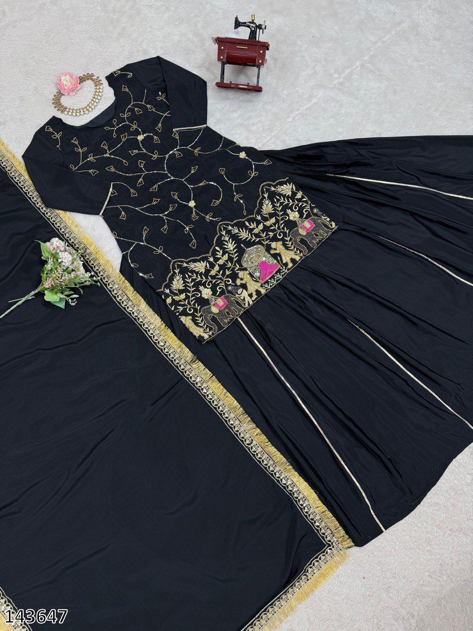 Designer 3-Piece Set – Top, Lehenga & Dupatta