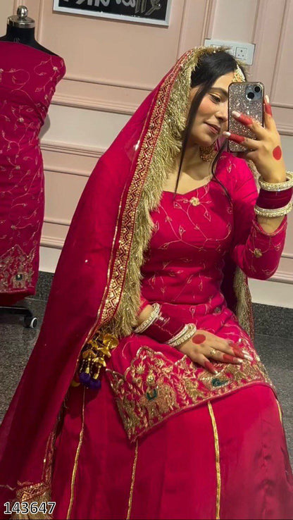 Designer 3-Piece Set – Top, Lehenga & Dupatta