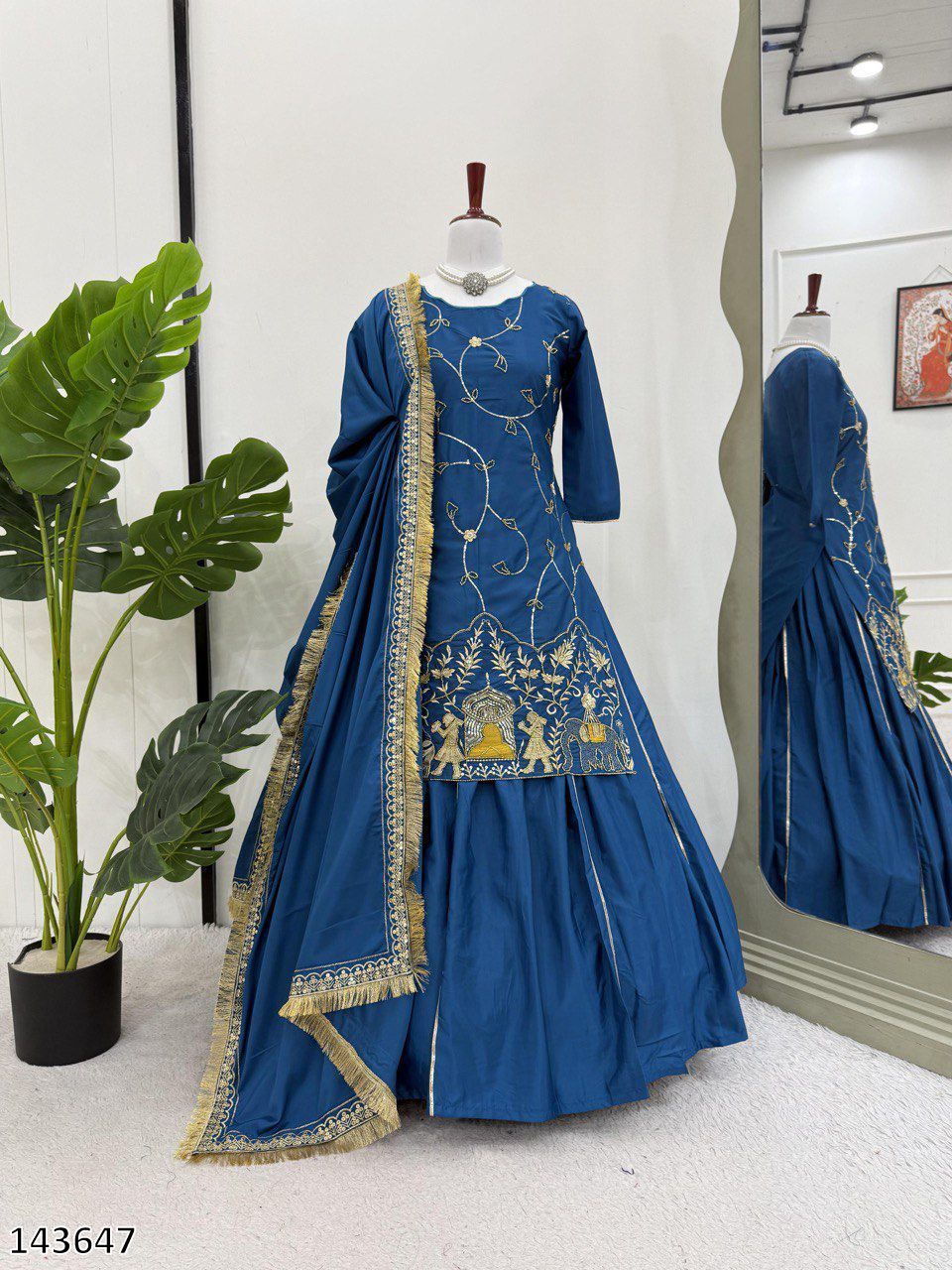 Designer 3-Piece Set – Top, Lehenga & Dupatta