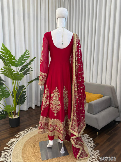 PREMIUM DESIGNER ANARKALI PANT & DUPATTA SET