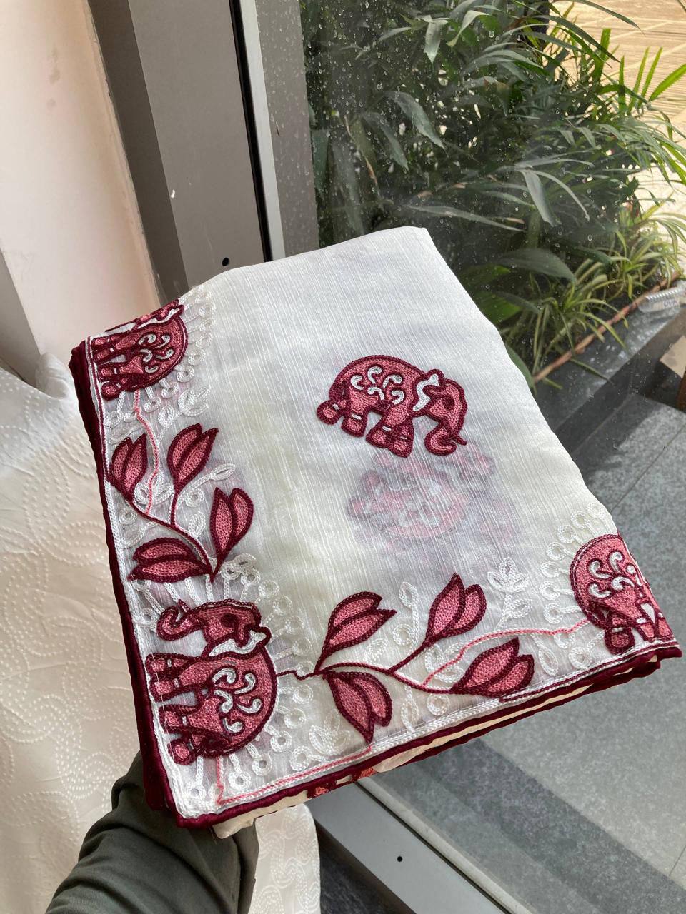 Party Wear Fendy Chiffon Saree – C‑Pallu Embroidery Butti