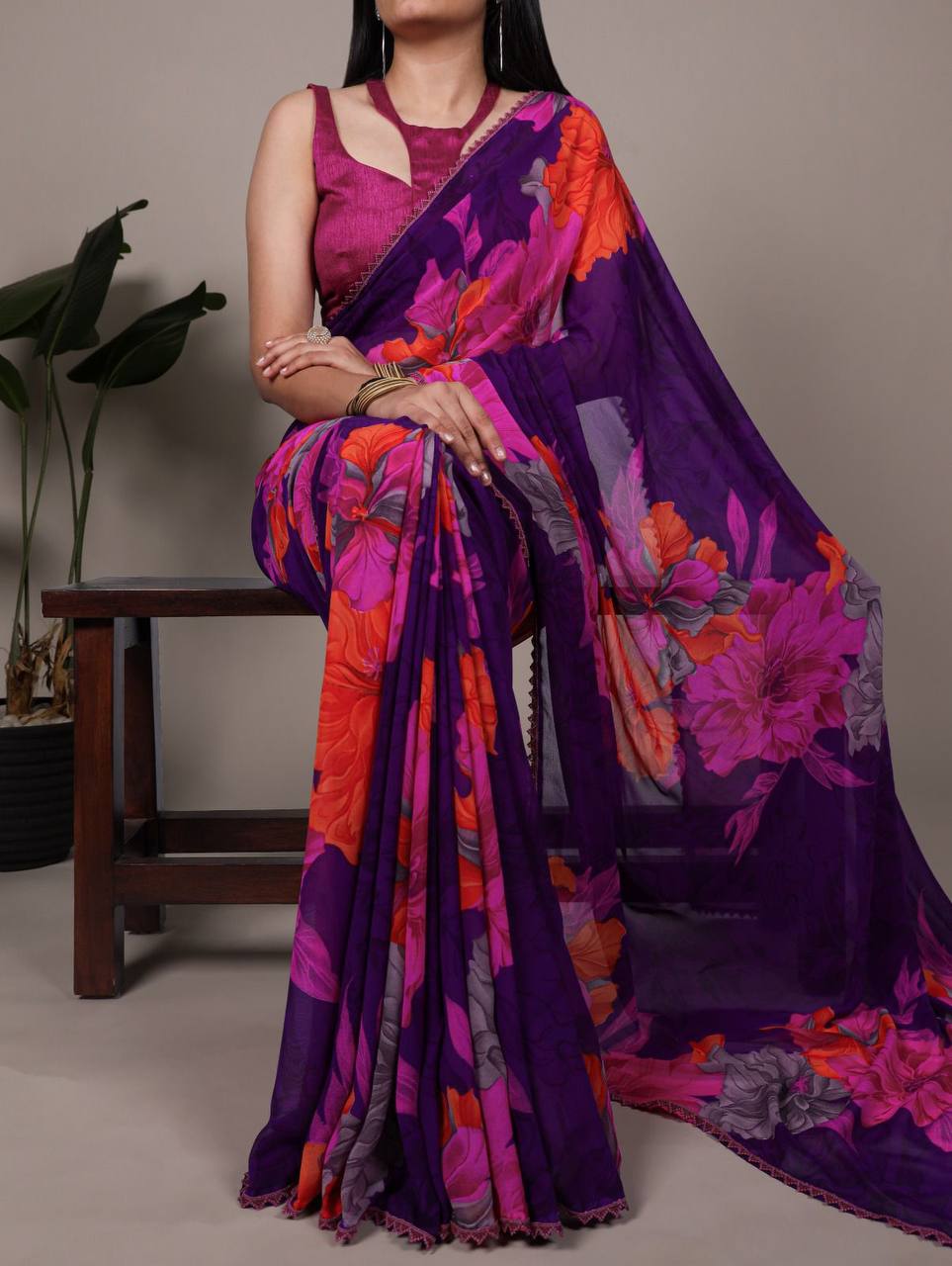 Weightless Marble Texture Saree – Floral Print with Lace Border & Banglori Blouse