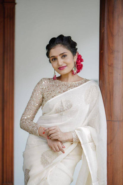 Kerala Linen Saree – Woven Zari Jacquard Design with Cotton Tassels